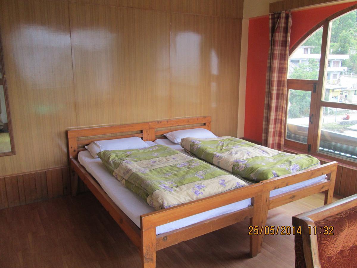 Pandey Lodge Buin Pokoj fotografie